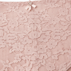 Büyük beden için özel tasarlanmış bu ürün, rahatlığı ve şıklığı bir arada arayan kadınlar için idealdir.