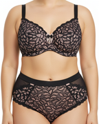 ALLA siyah ve pudra dantel büyük beden iç çamaşırı takımı. Destekli sütyen, rahat külot, şık ve konforlu tasarım. Online satın al.
