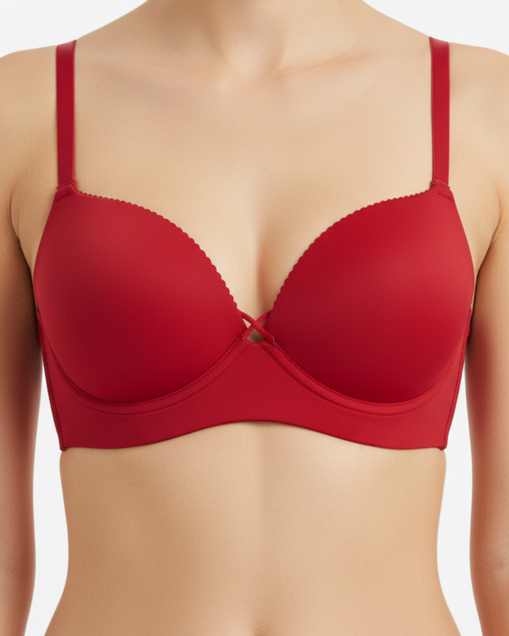Kıyafet altında iz yapmayan pürüzsüz yüzeyli kırmızı toparlayıcı sütyen. Gün boyu konfor ve güçlü destek bir arada.