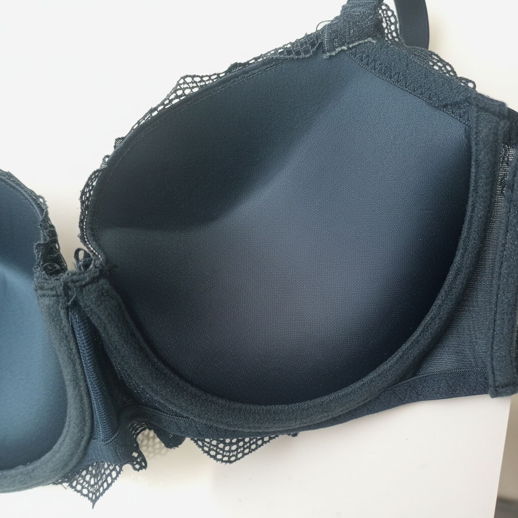 Sütyen iç görünüm