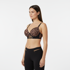 Leopar ve ten rengi çift bant detaylı tasarımı ile şık ve konforlu kadın sütyeni. Yan açı görünüm.