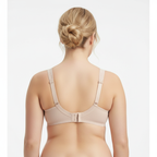 Fransız dantelli büyük beden sütyen; kolay kullanım, güçlü toparlama ve gün boyu konfor sunar. Arkadan görünüm.