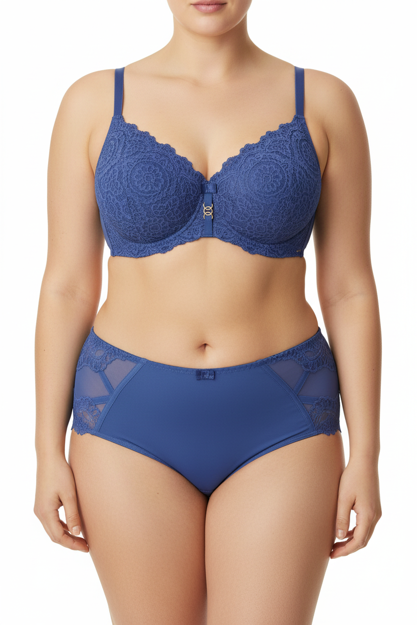 Premium İndigo Mavi Dantel Büyük Beden İç Çamaşırı Takımı - Stüdyo Çekimi
