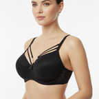 Zarif metal zincir detayı ve çoklu askı tasarımıyla modern feminen gücü yeniden tanımlar.