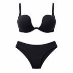 Pürüzsüz dokulu, ithal siyah push-up sütyen ve bikini külot takımı.