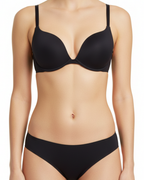 Pürüzsüz dokulu, ithal siyah push-up sütyen ve bikini külot takımı.