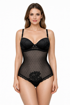 Siyah transparan tül detaylı balenli body. Vücudu nazikçe şekillendiren, zarif ve konforlu iç giyim modeli.